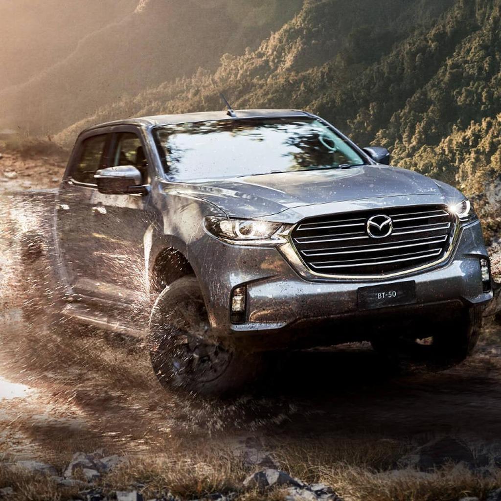 Thảm taplo Mazda BT-50
